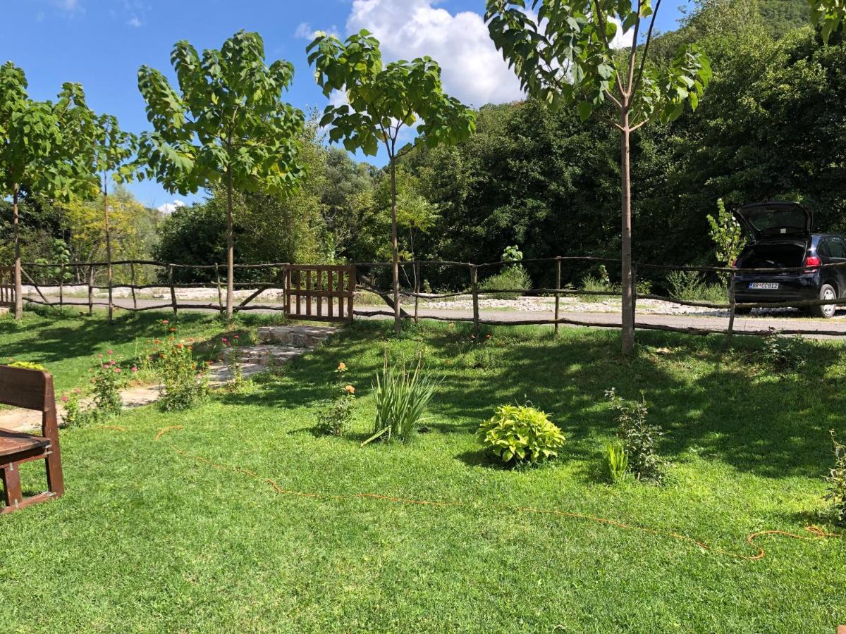 Orahovo Cottages Virpazar Bagian luar foto