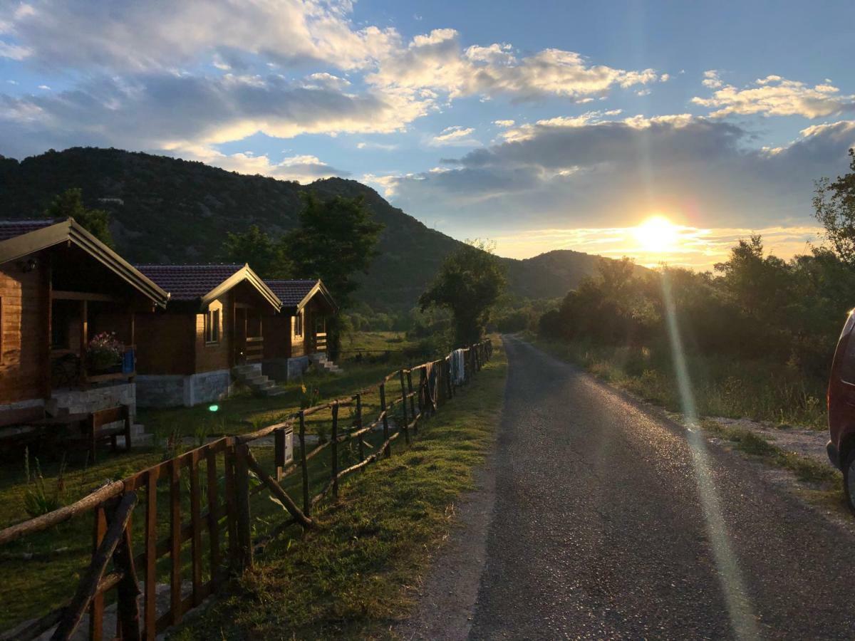 Orahovo Cottages Virpazar Bagian luar foto